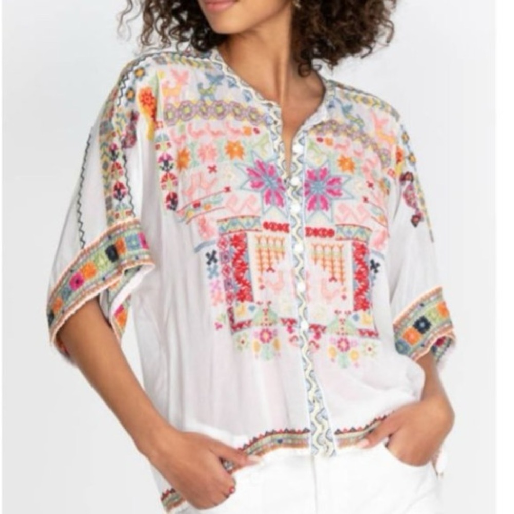 Johnny Was Xylia embroidered white short sleeve top blouse button front